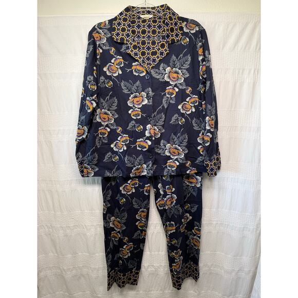 Vera Bradley Other - VERA BRADLEY 2 PIECE PAJAMA SET, Navy Blue, Size Large - NEW